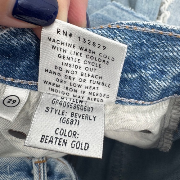 GRLFRND Jean Shorts Women 29 Blue Beverly Distressed Button Fly Light Wash Denim - Picture 10 of 14